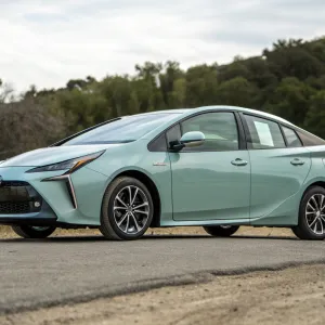 2025 Toyota Prius Unveils a Bold New Look With Big Efficiency Gains